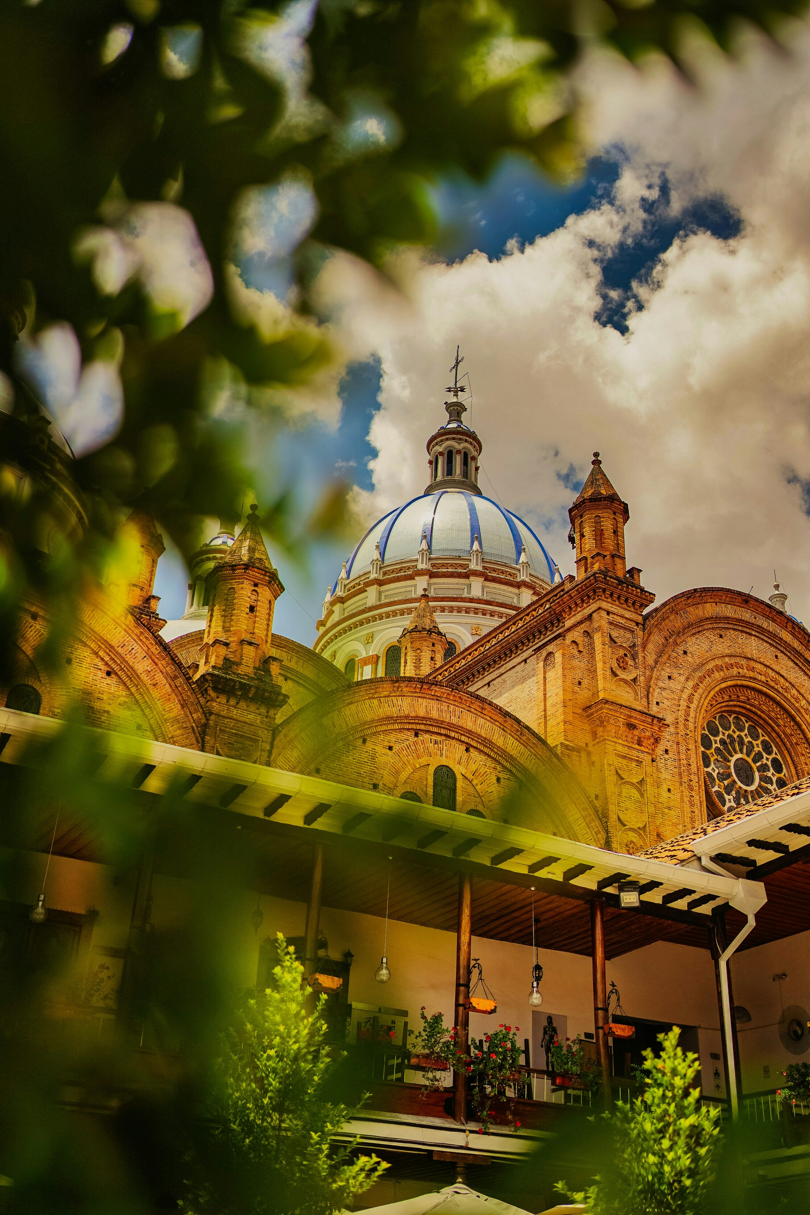a building with a dome on top of it