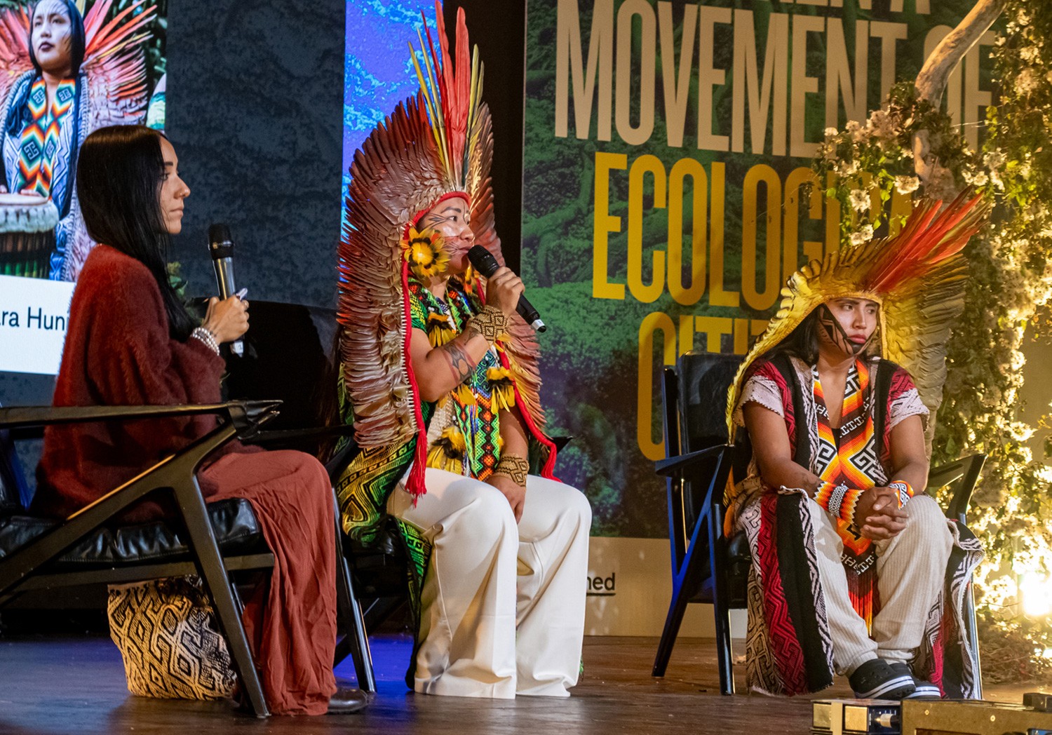 Here comes the alt text