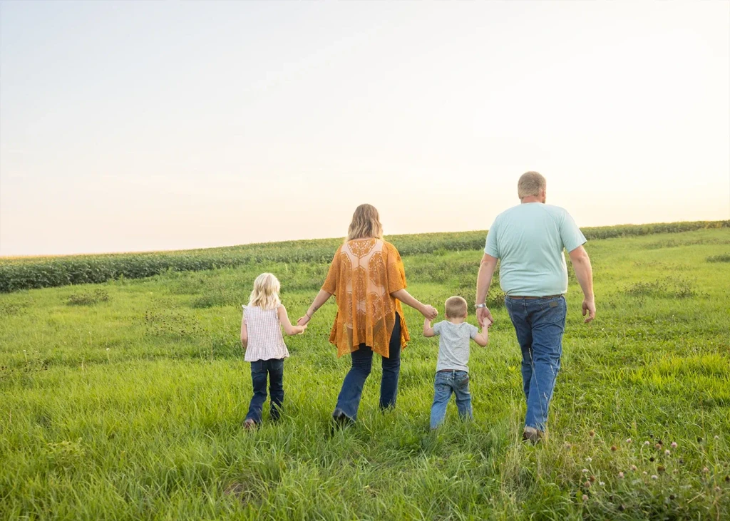 Family photo by Kelsey Lynn Photography
