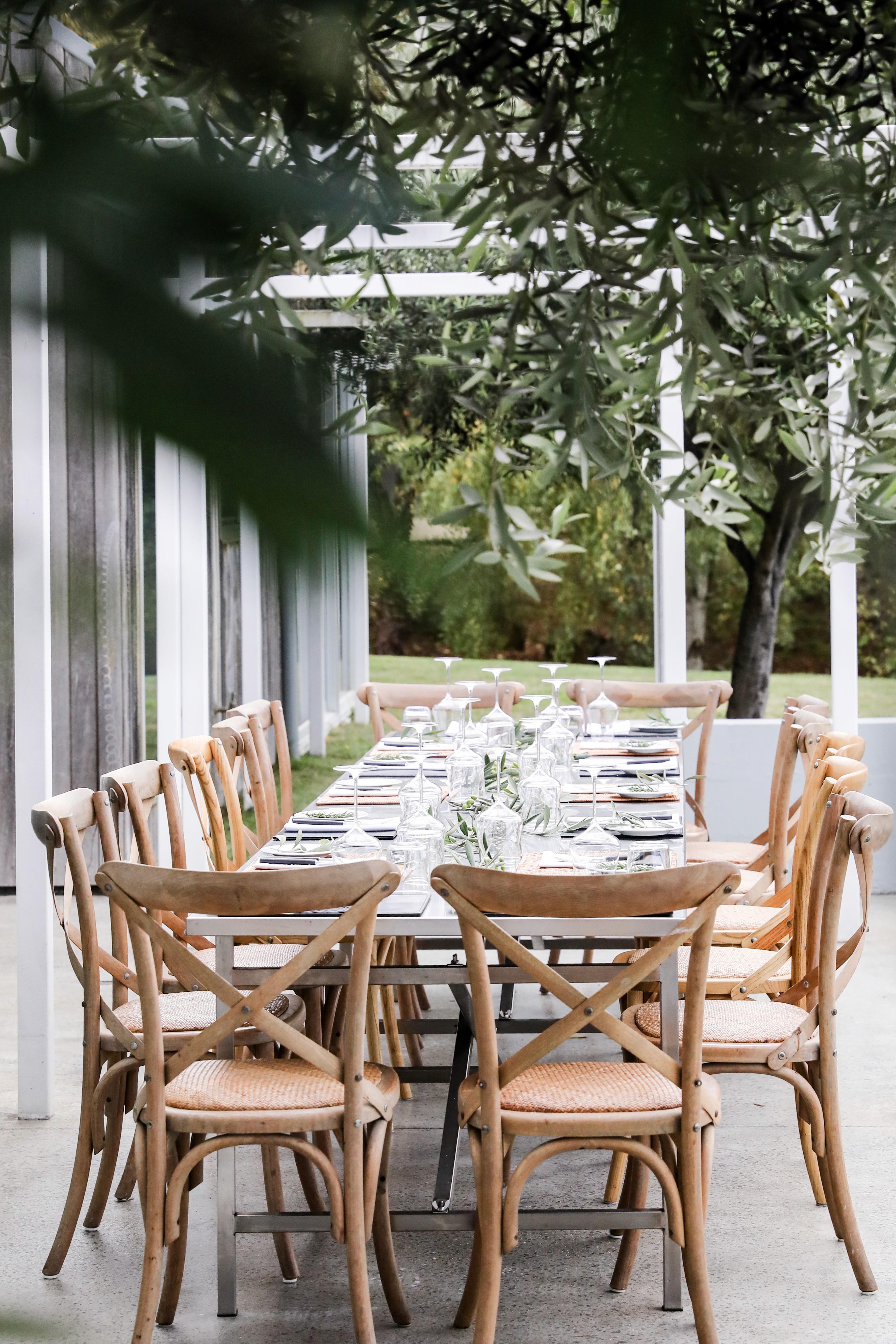 Oudoor lunch setting 