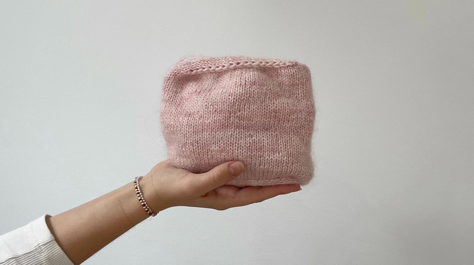 Sakura Pouch knitting pattern, photo 2