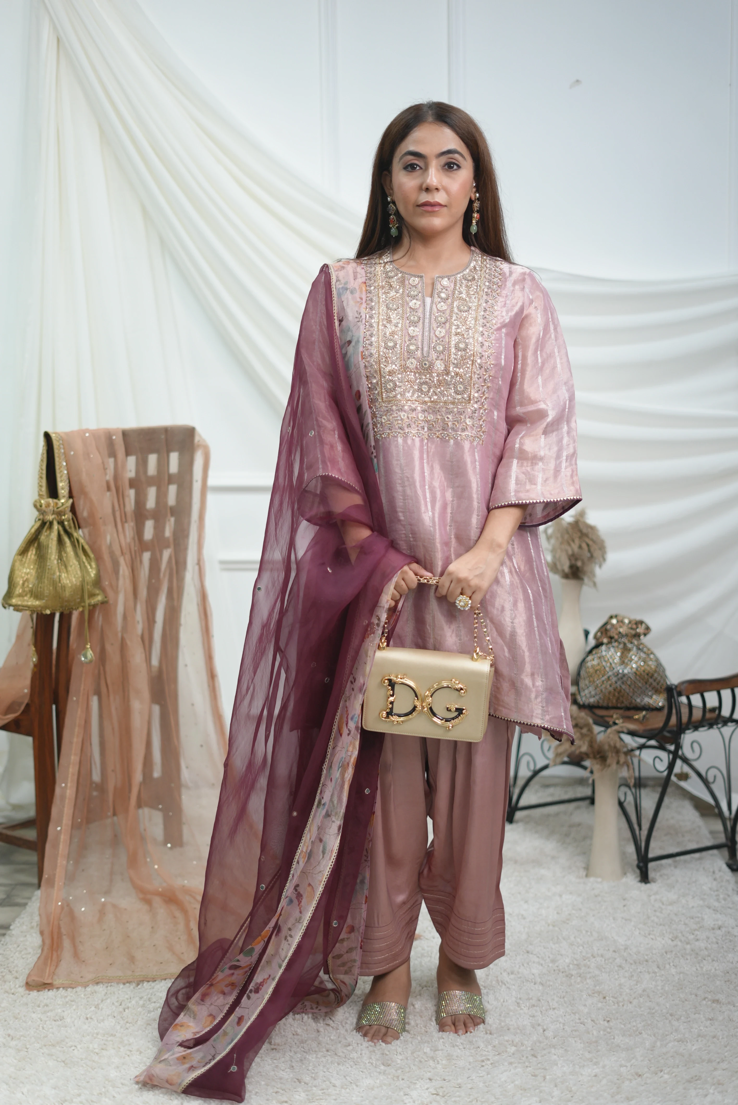 The Shaam-e-Gulaab Set 1