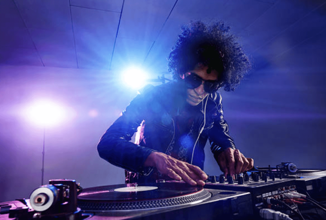 Spinning records, spinning funk magic