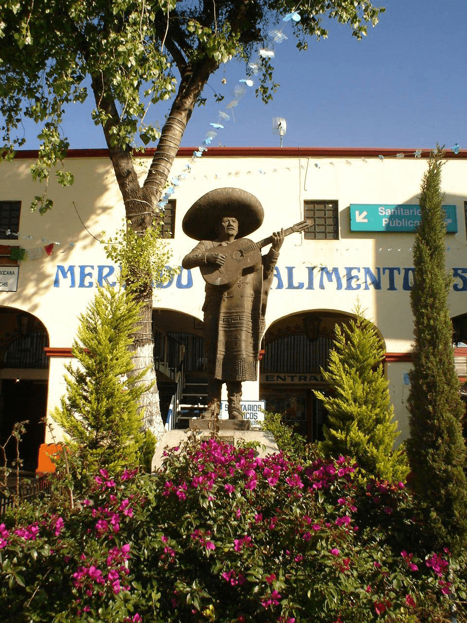Monumento al Mariachi en la Plaza Garibaldi
