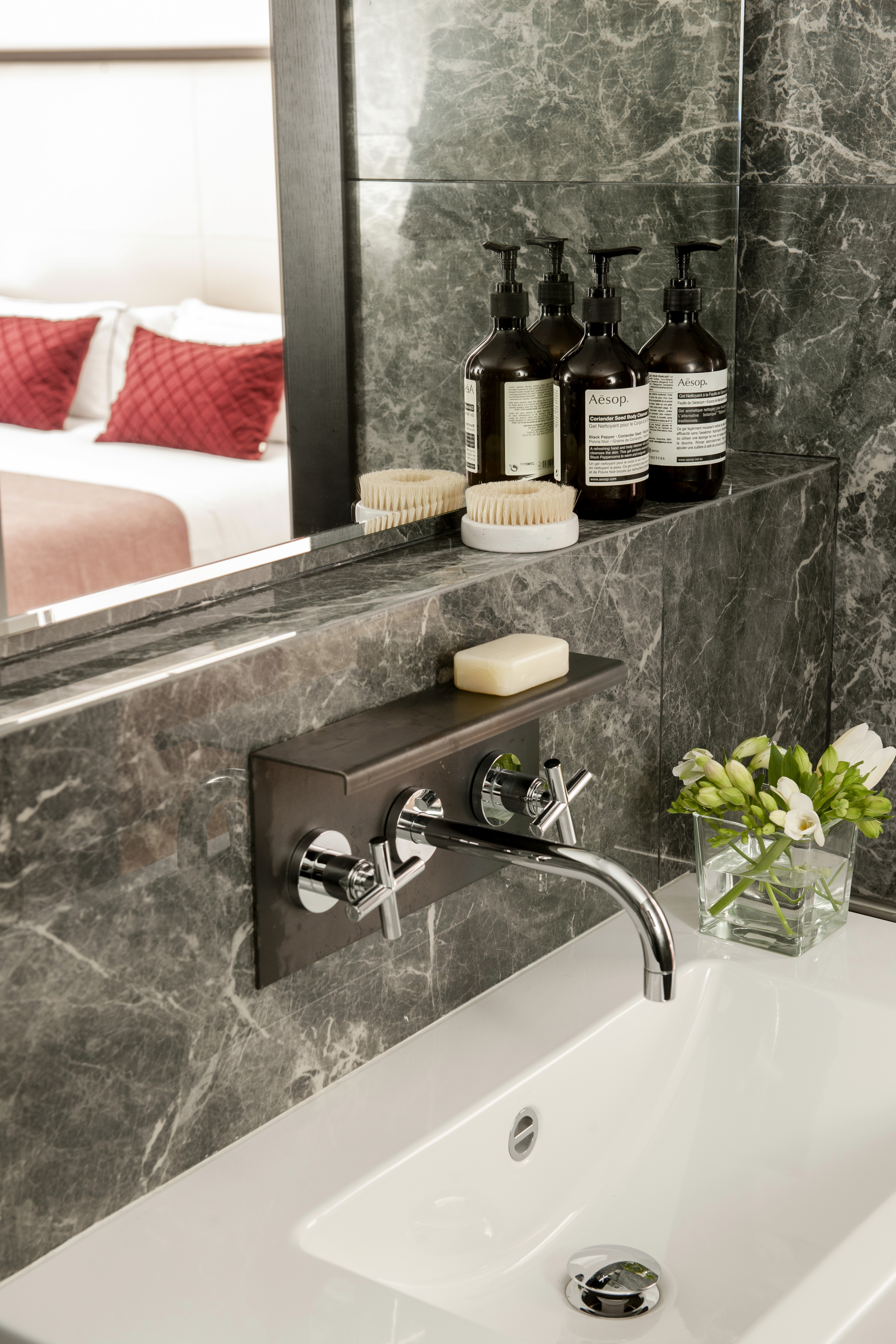 Baño en Peach, Simaba Concepció en Barcelona