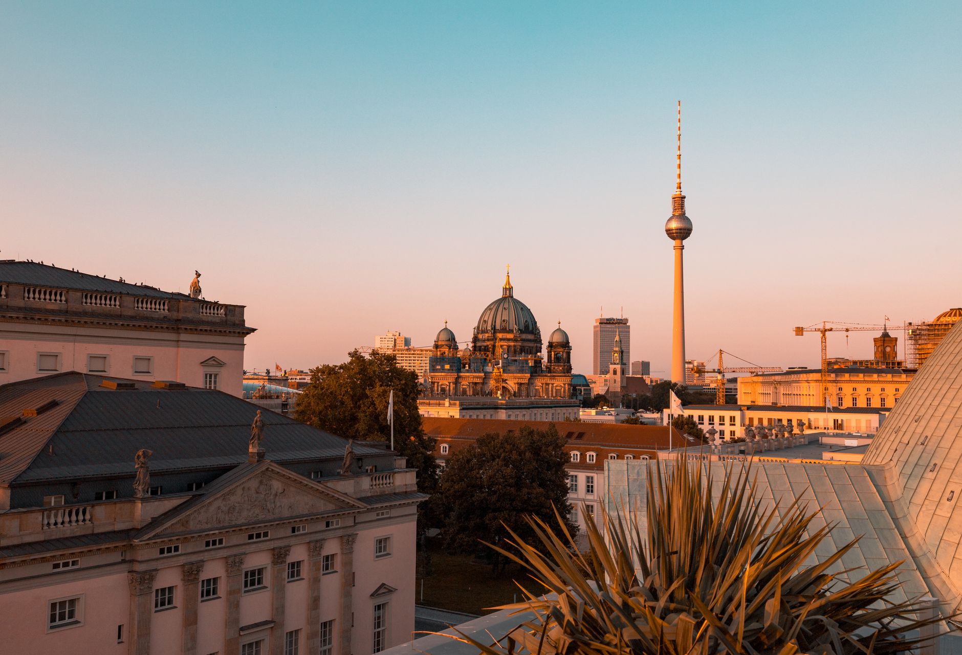 Berlin in August: A Smart 3-Day Weekend for Lakes, Museums, and Summer Nights