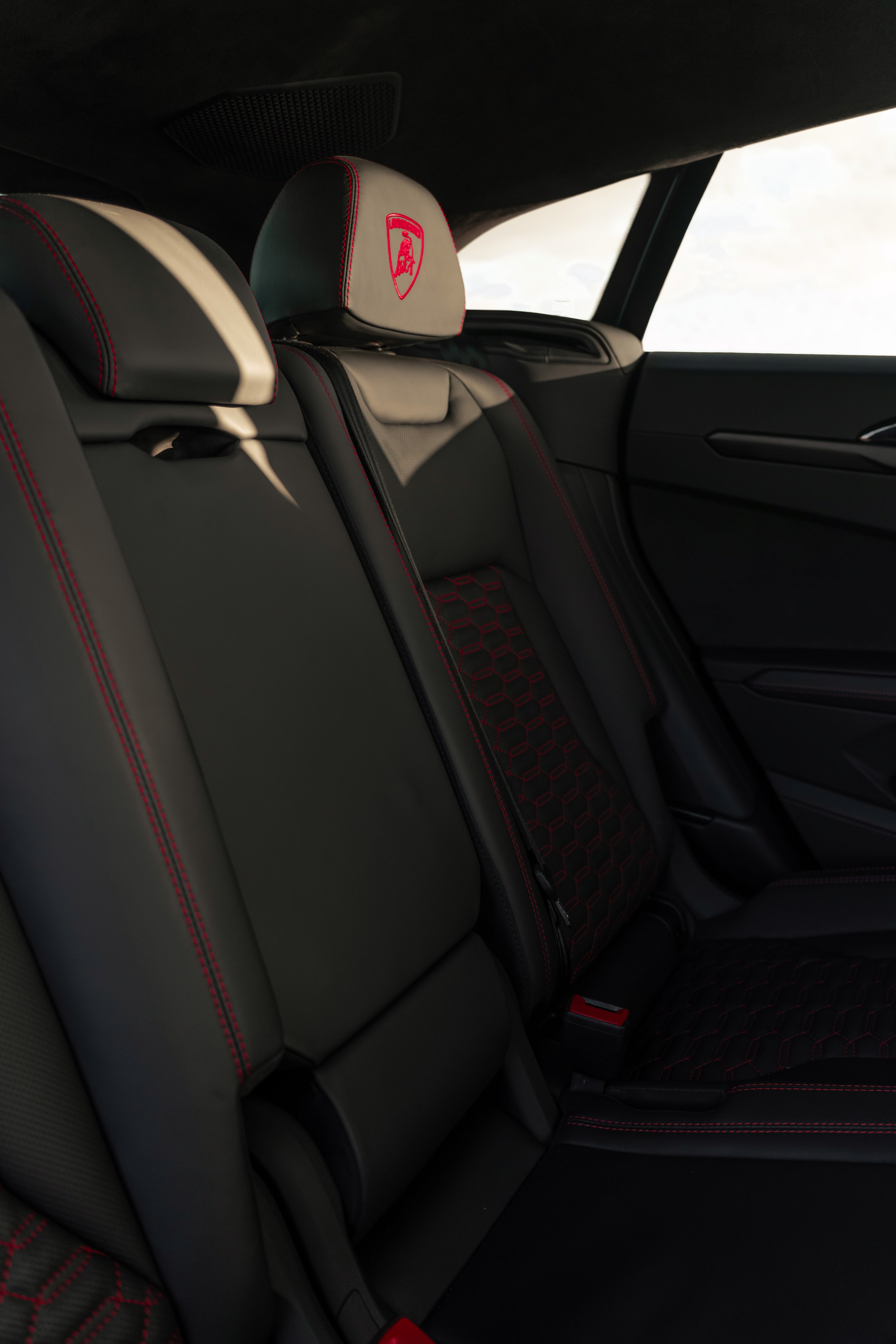 Urus S interior
