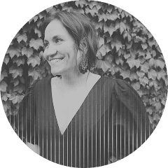 Mary Lawler Headshot
