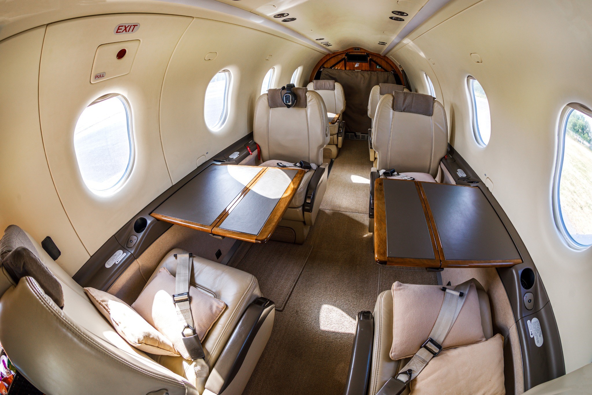 Pilatus PC-12 interior