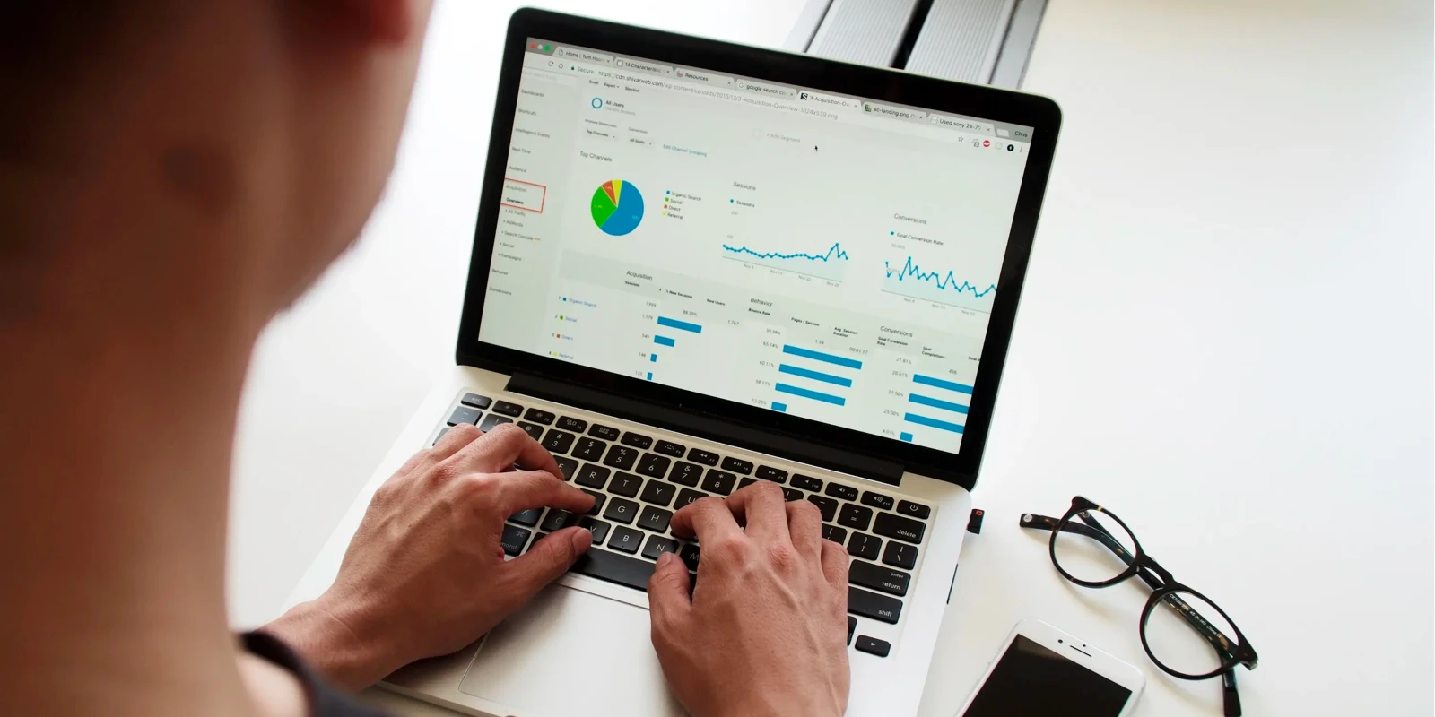 كيفية تحليل ملاحظات المستخدم
