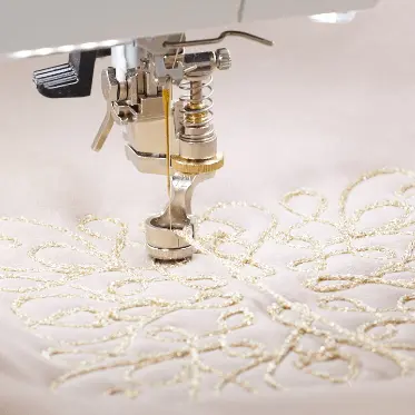 Bernina 735