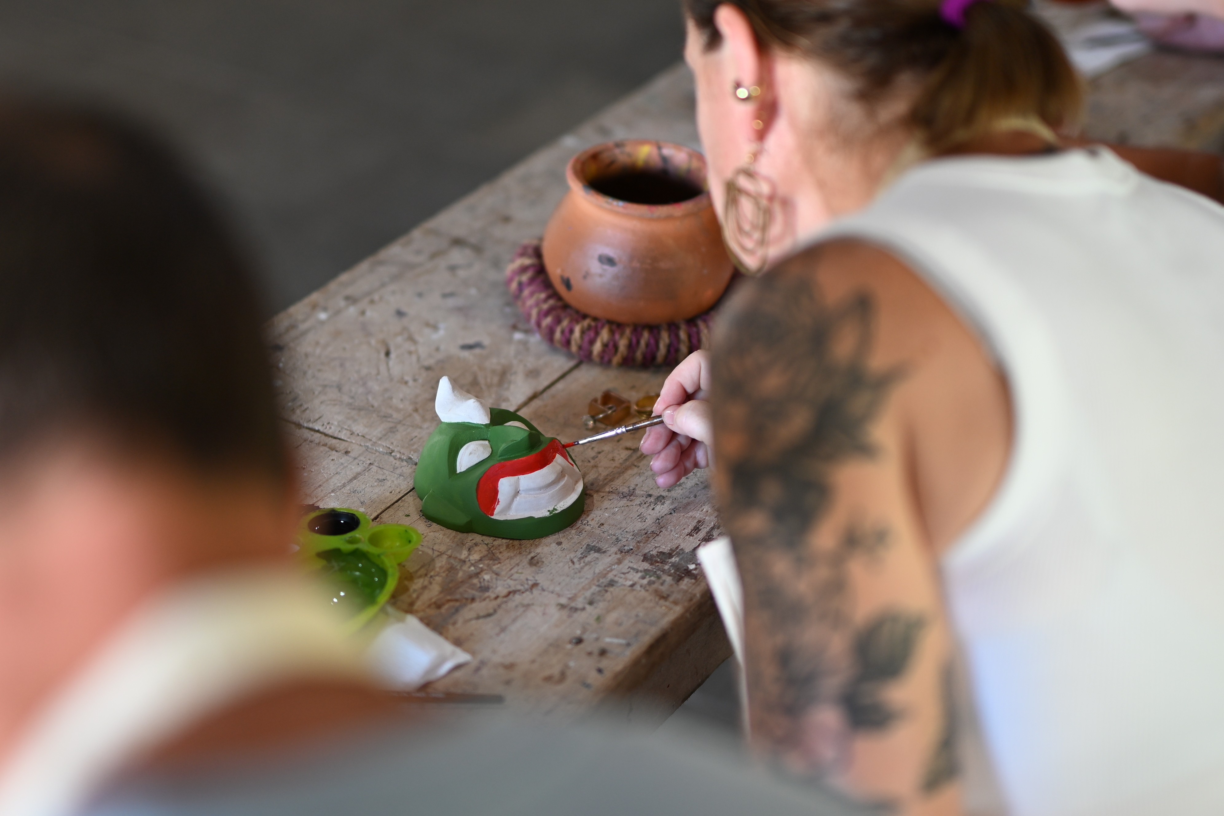 sri lankan wooden mask art workshop