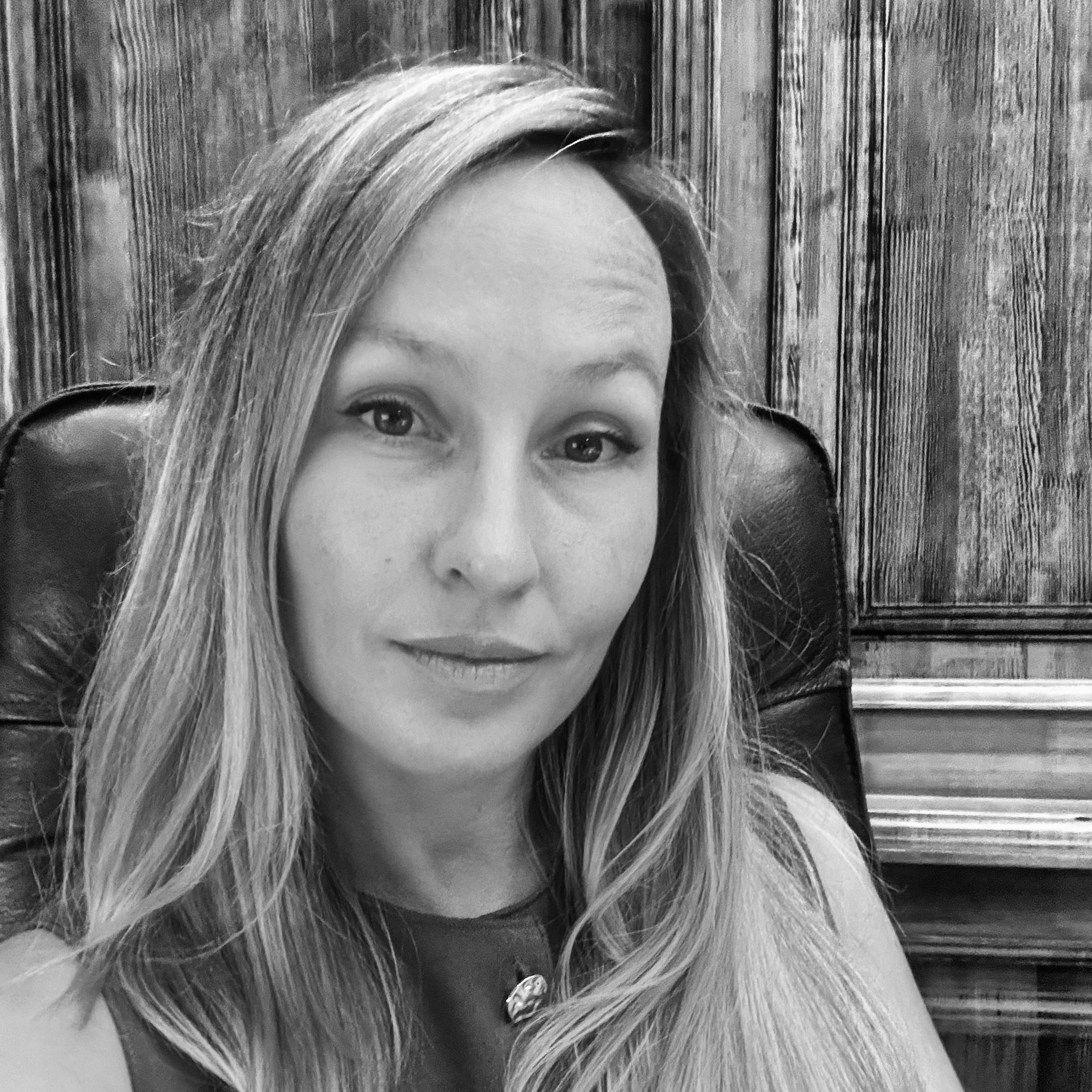 könyvvizsgálati vezető nő magabiztos