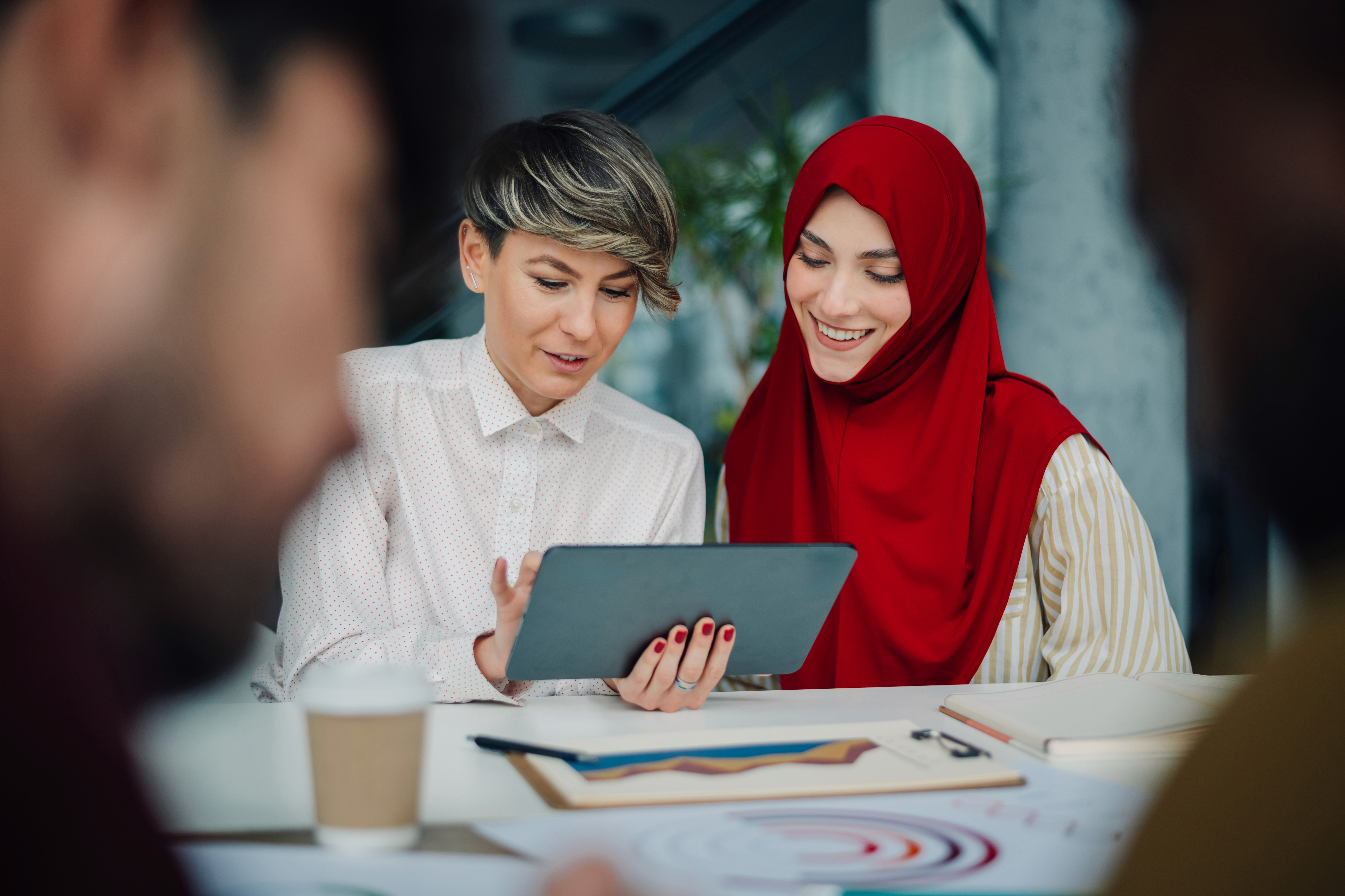 Girl plays in the beach
