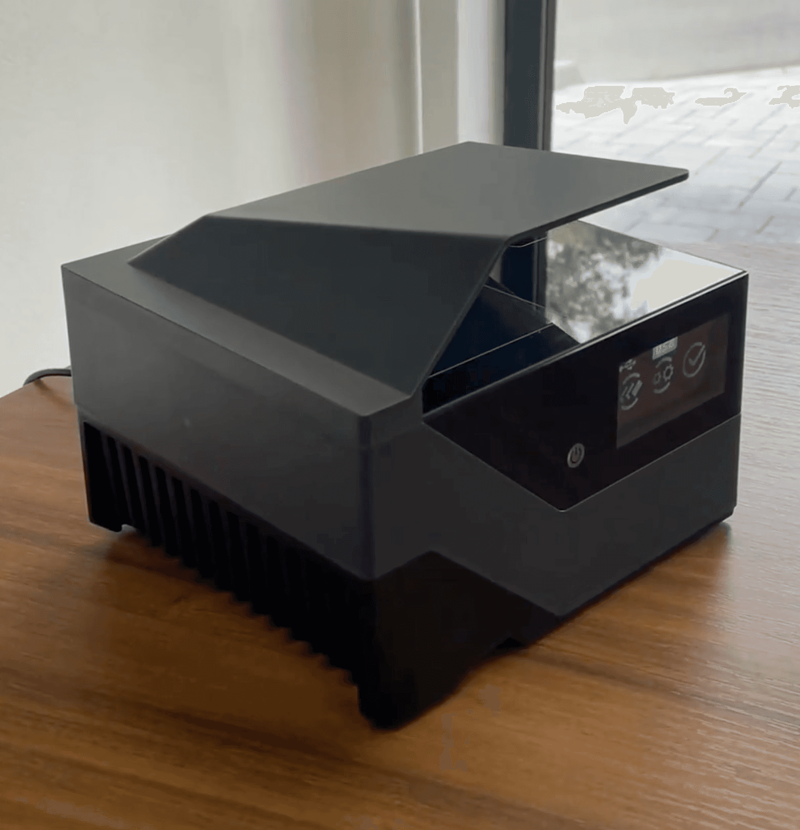 Čítačka dokladov Osmond na recepcií