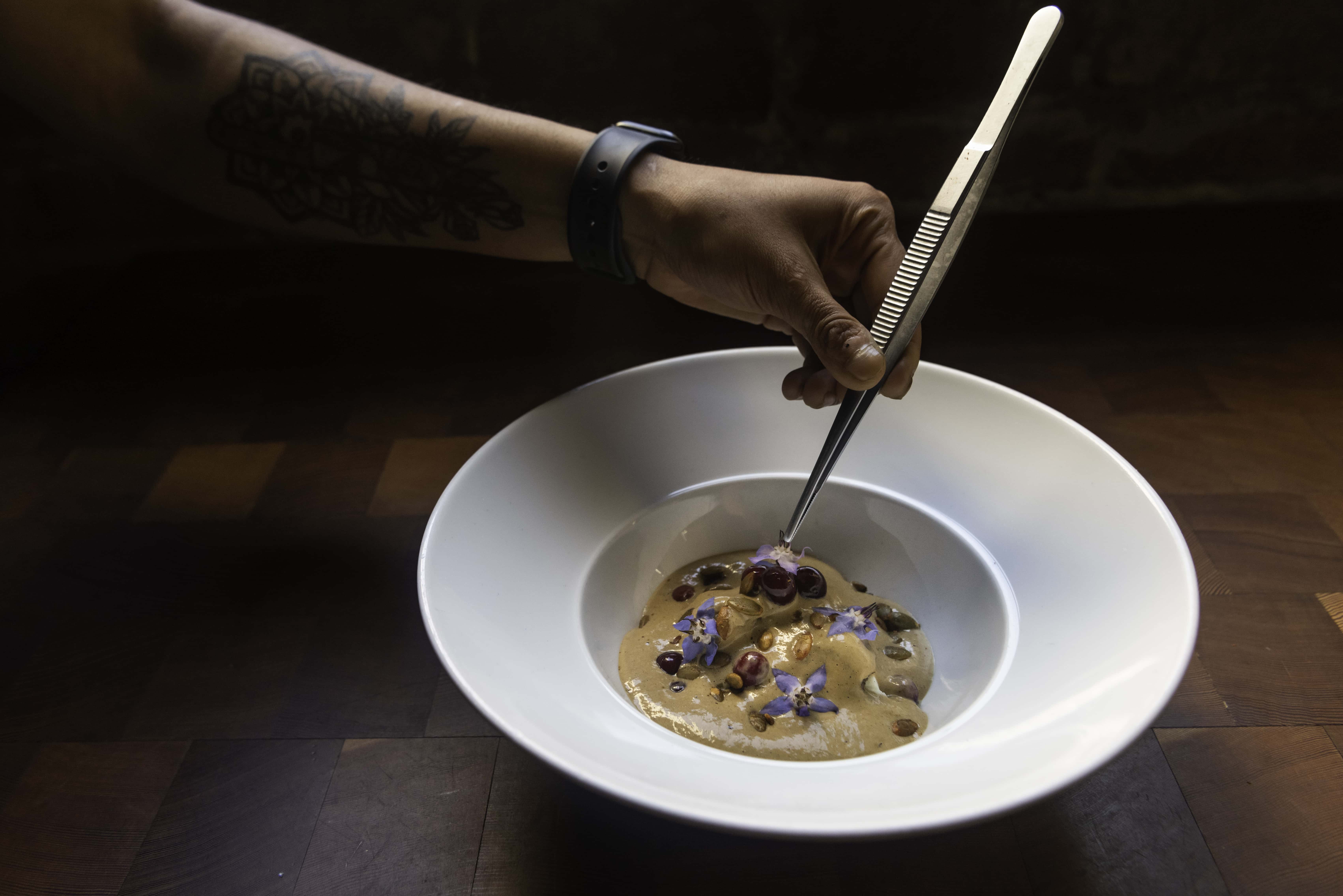 Here comes the alt text