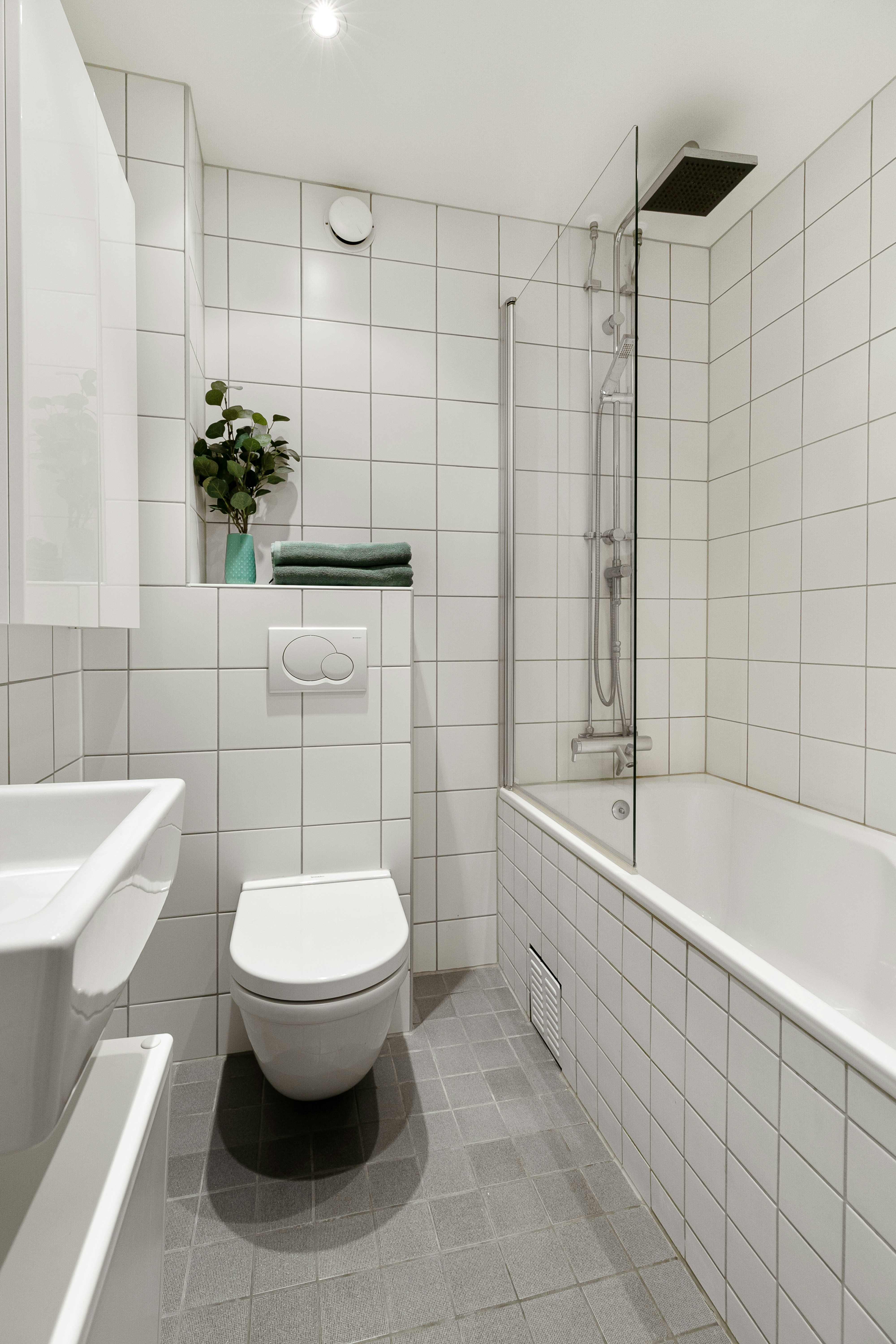 Calculating costs for a bathroom conversion
