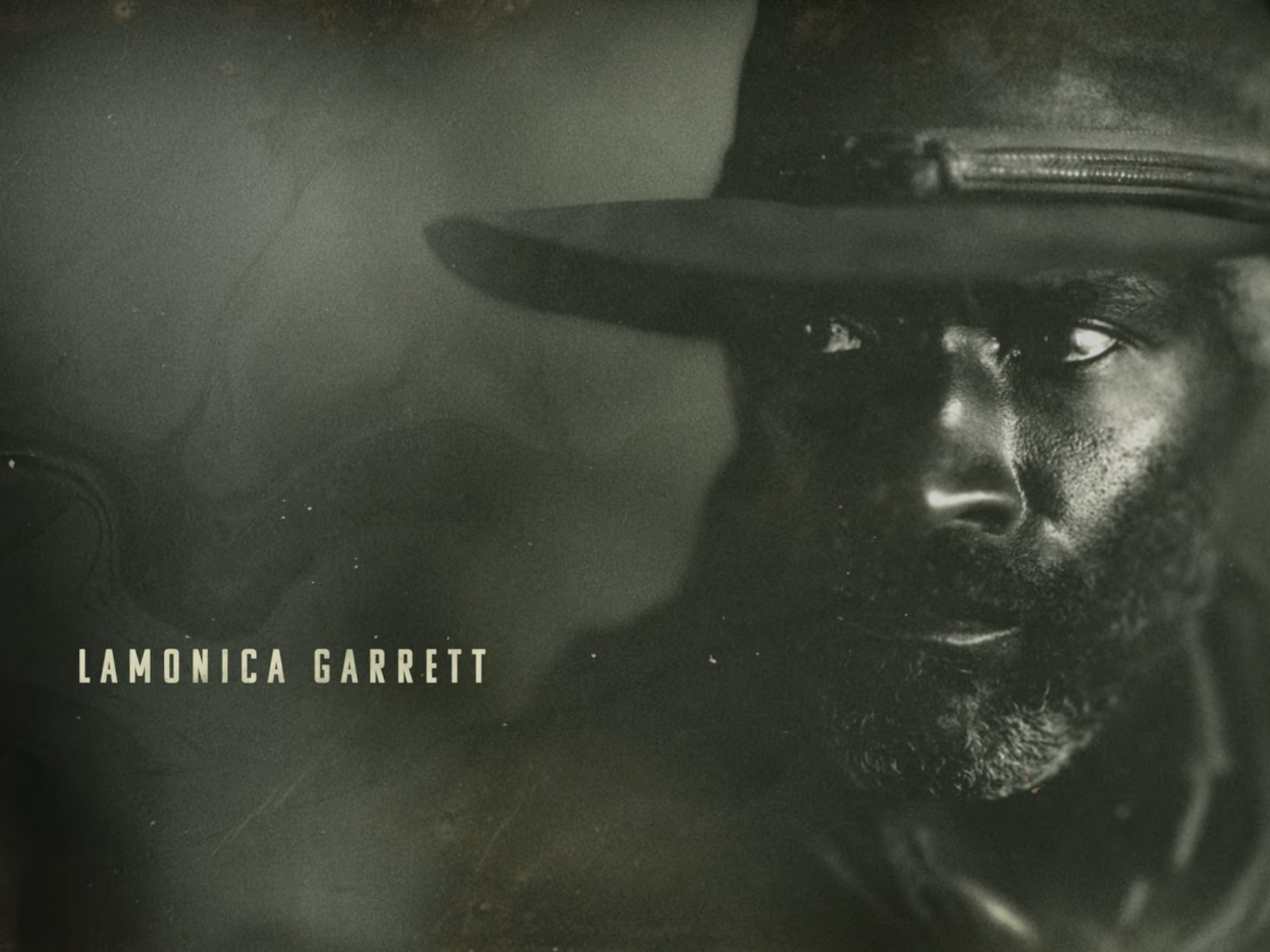 Komu Typeface for Cinematic Intro Titles of 1883 Series / Paramount+