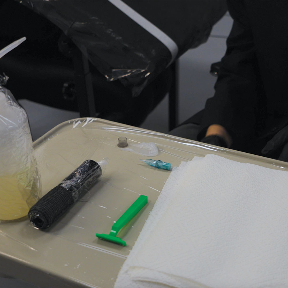 Sprzęt i materiały do tatuażu