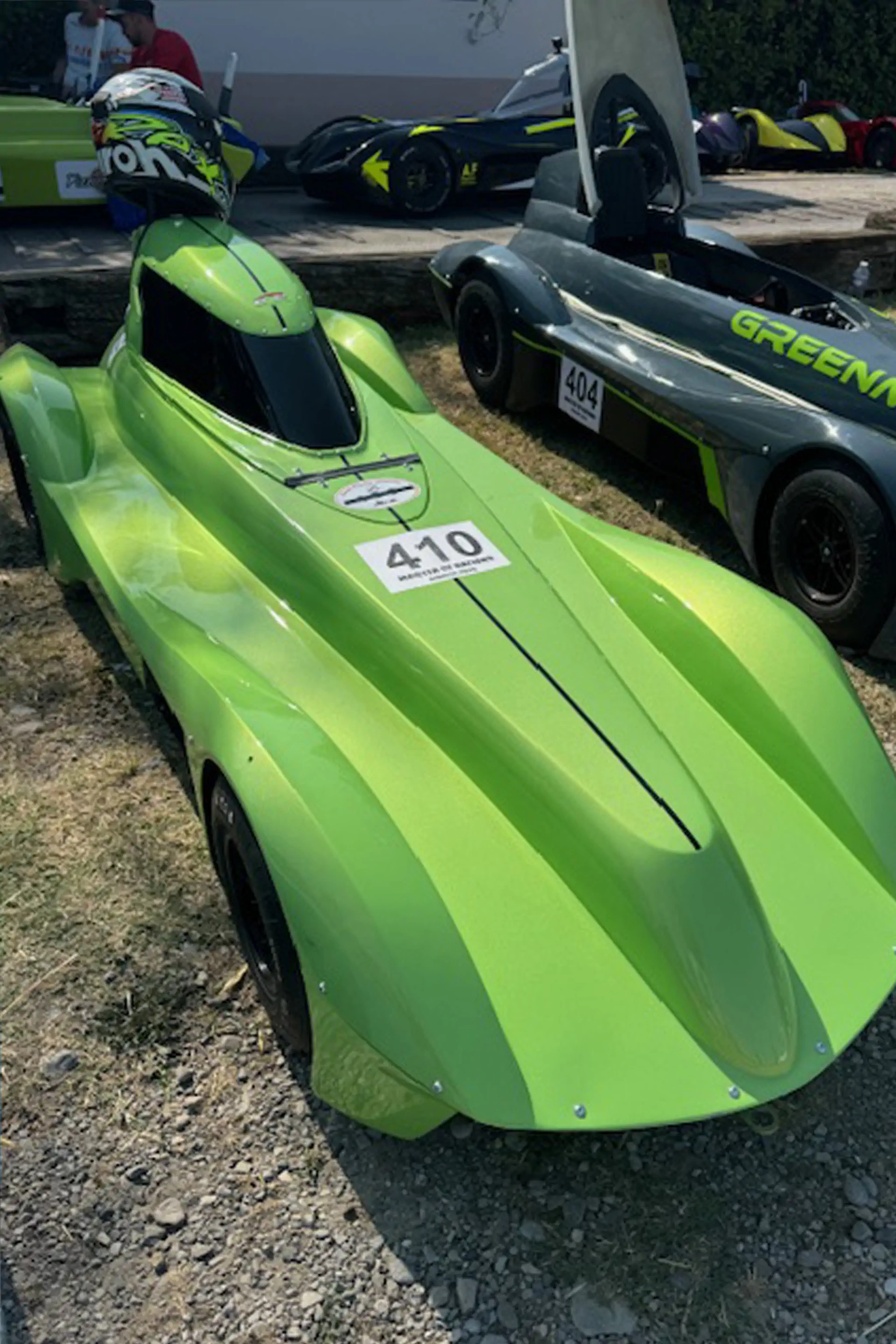 Caisse à savon verte profilée numéro 410 au paddock