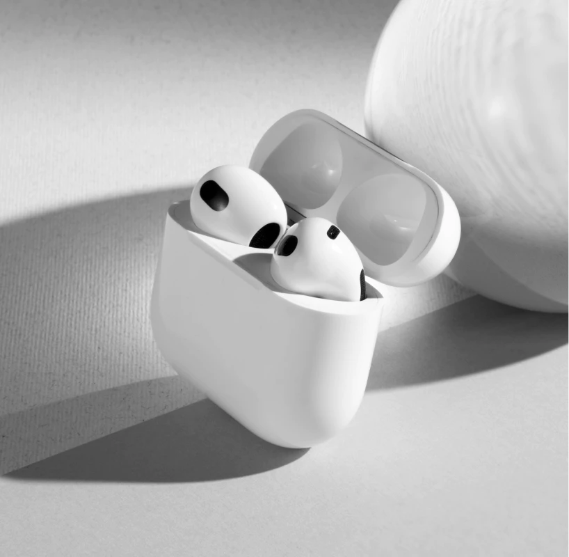 wireless earbuds