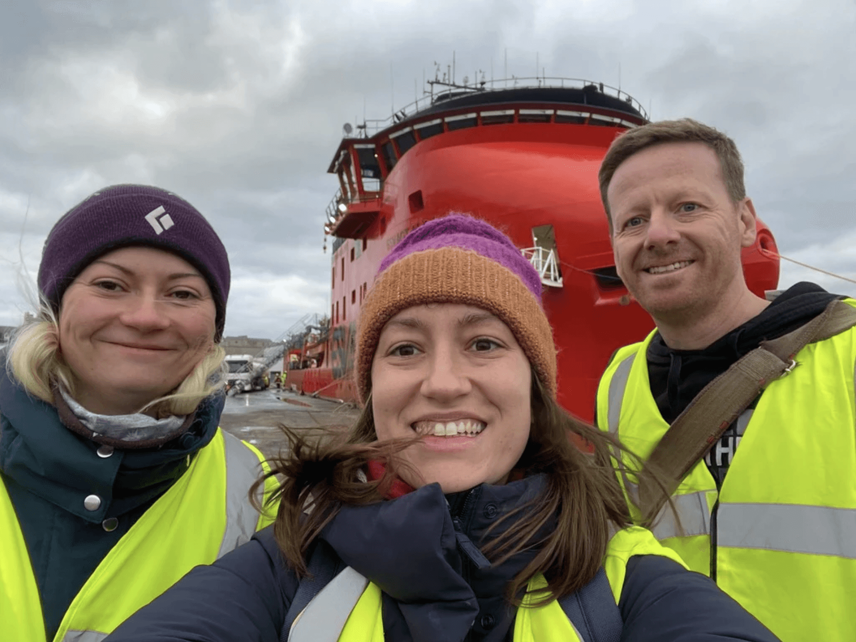 The smiley research team bunch. Me, Mariana Martinez and James King.