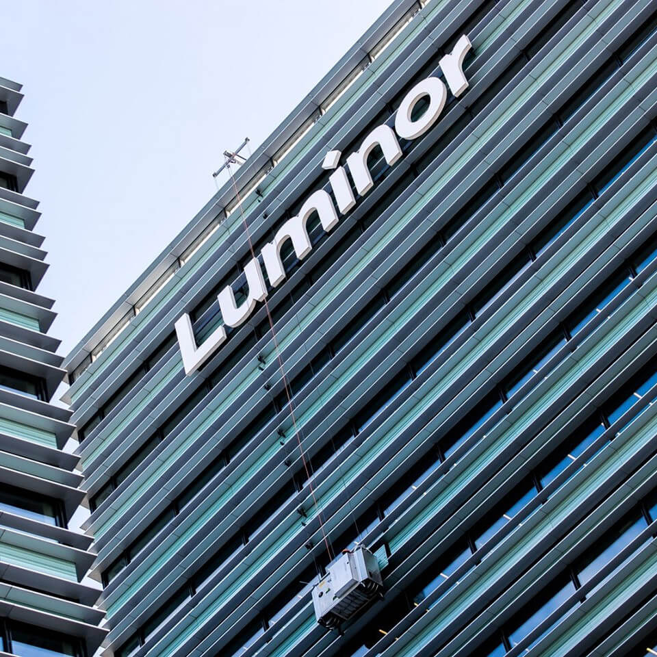 Applied rebranded logo on Luminor head office