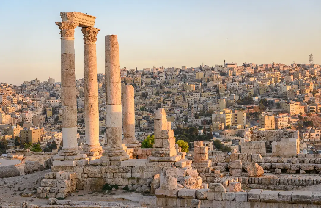 (2026) Assurance santé pour les expatriés en Jordanie : tout ce que vous devez savoir