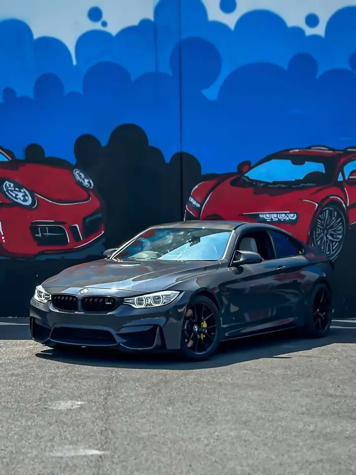 BMW M4 importée du Royaume-Uni
