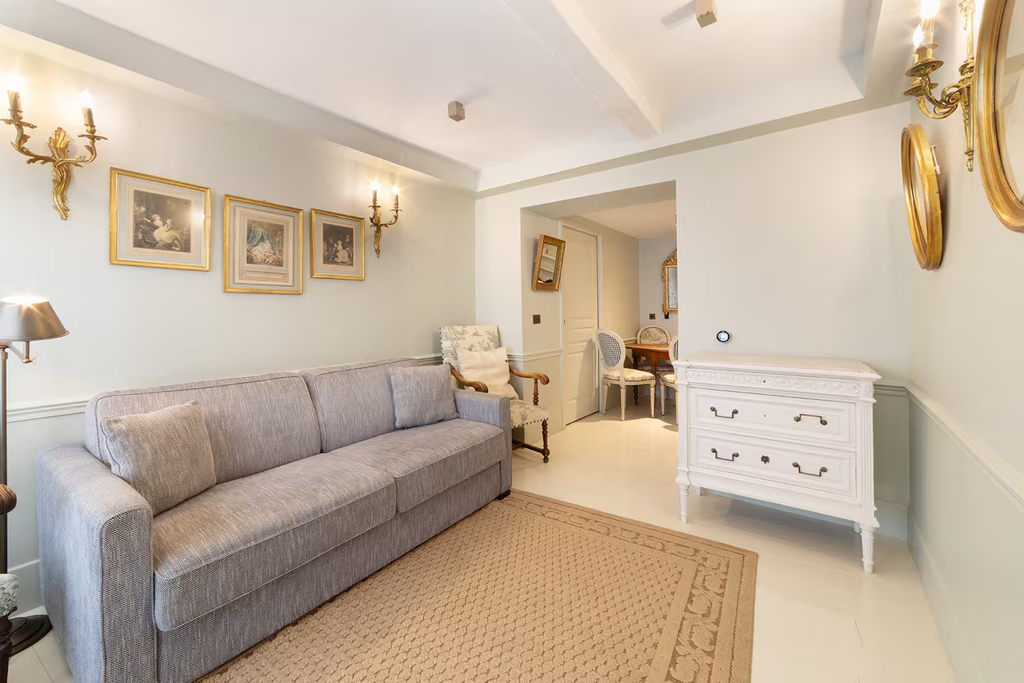 Dauphine Suite