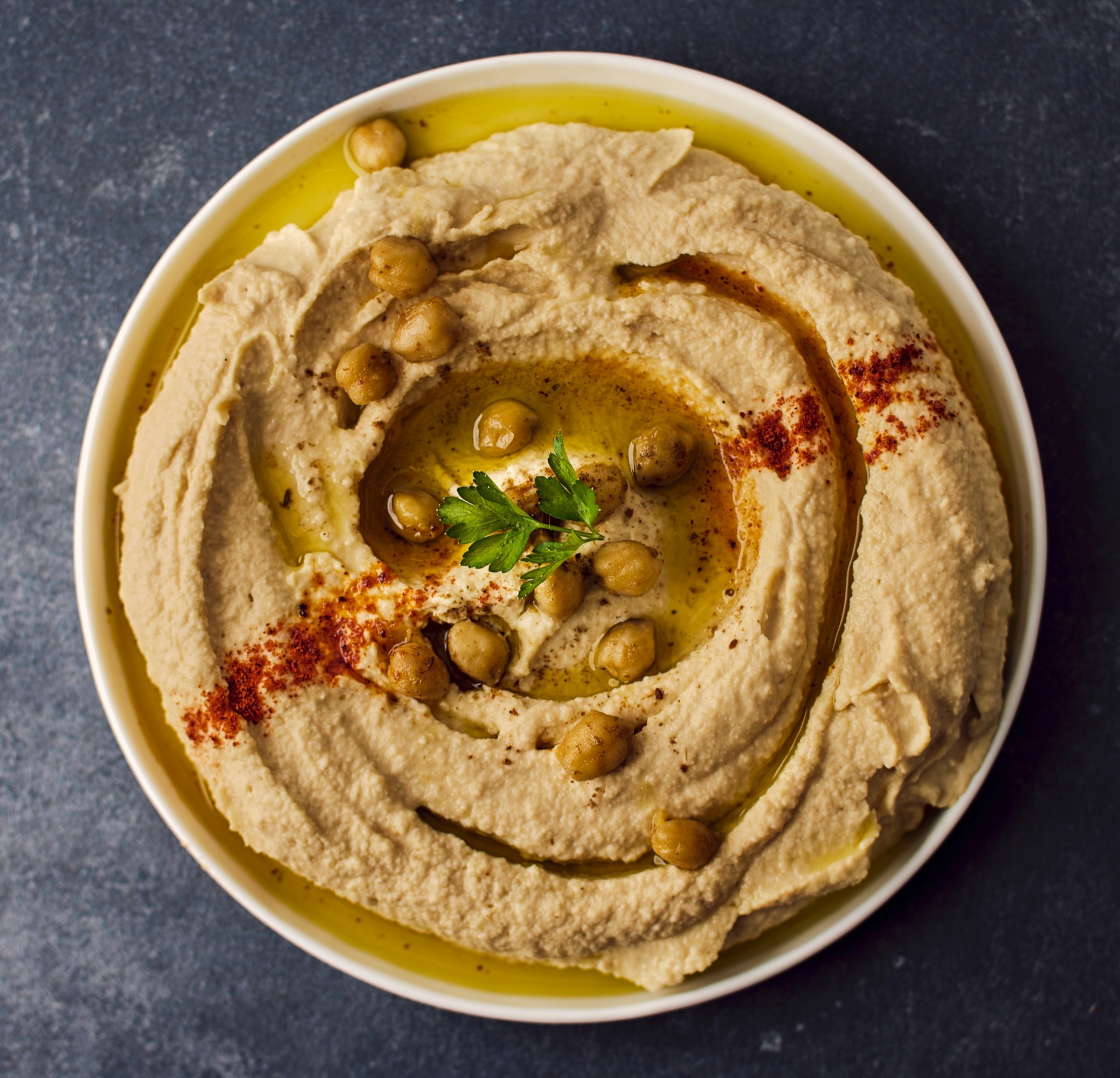 bowl of hummus