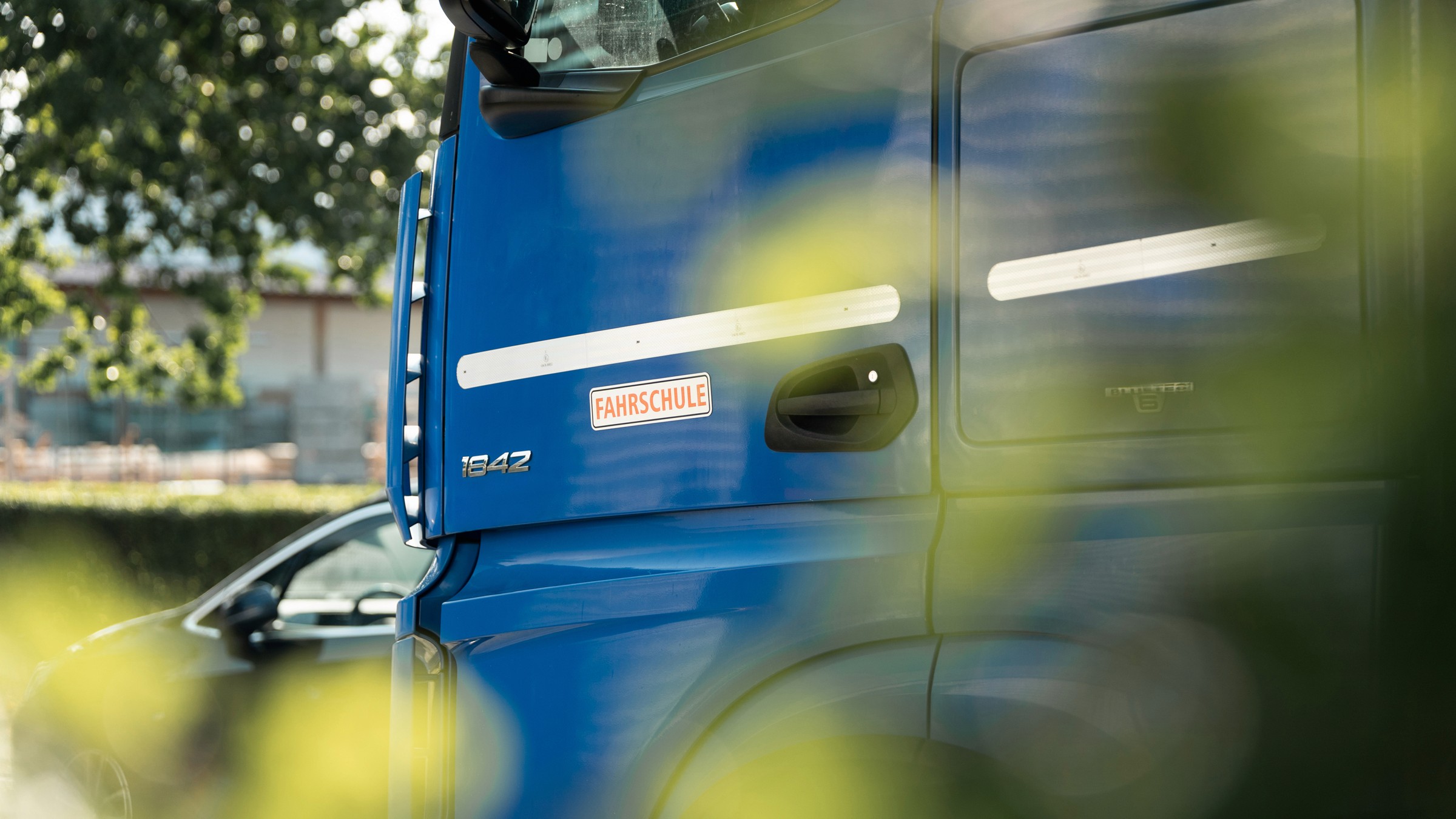 Mercedes Actros 1842 von Marco’s Fahrschul-Team – Schulungs-LKW für Führerschein C/CE.