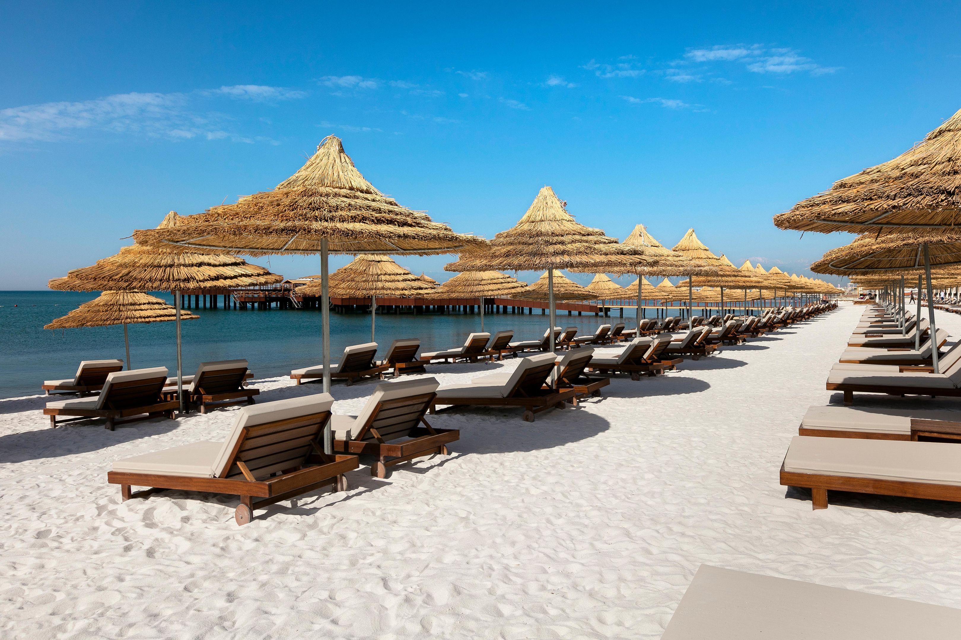 minimalist-living-room-inside-a-mediterranean-villa