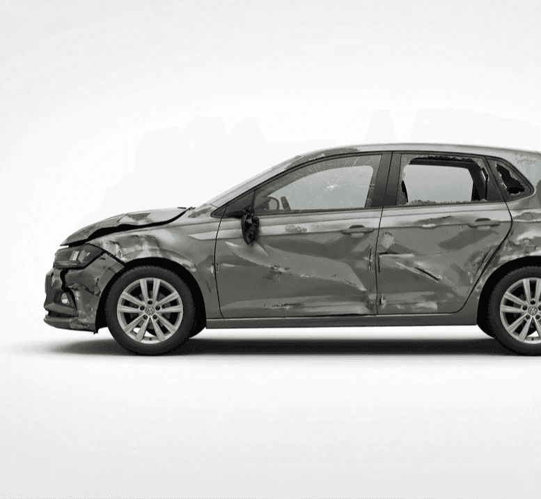 uszkodzony samochód po wypadku zakwalifikowany jako szkoda całkowita