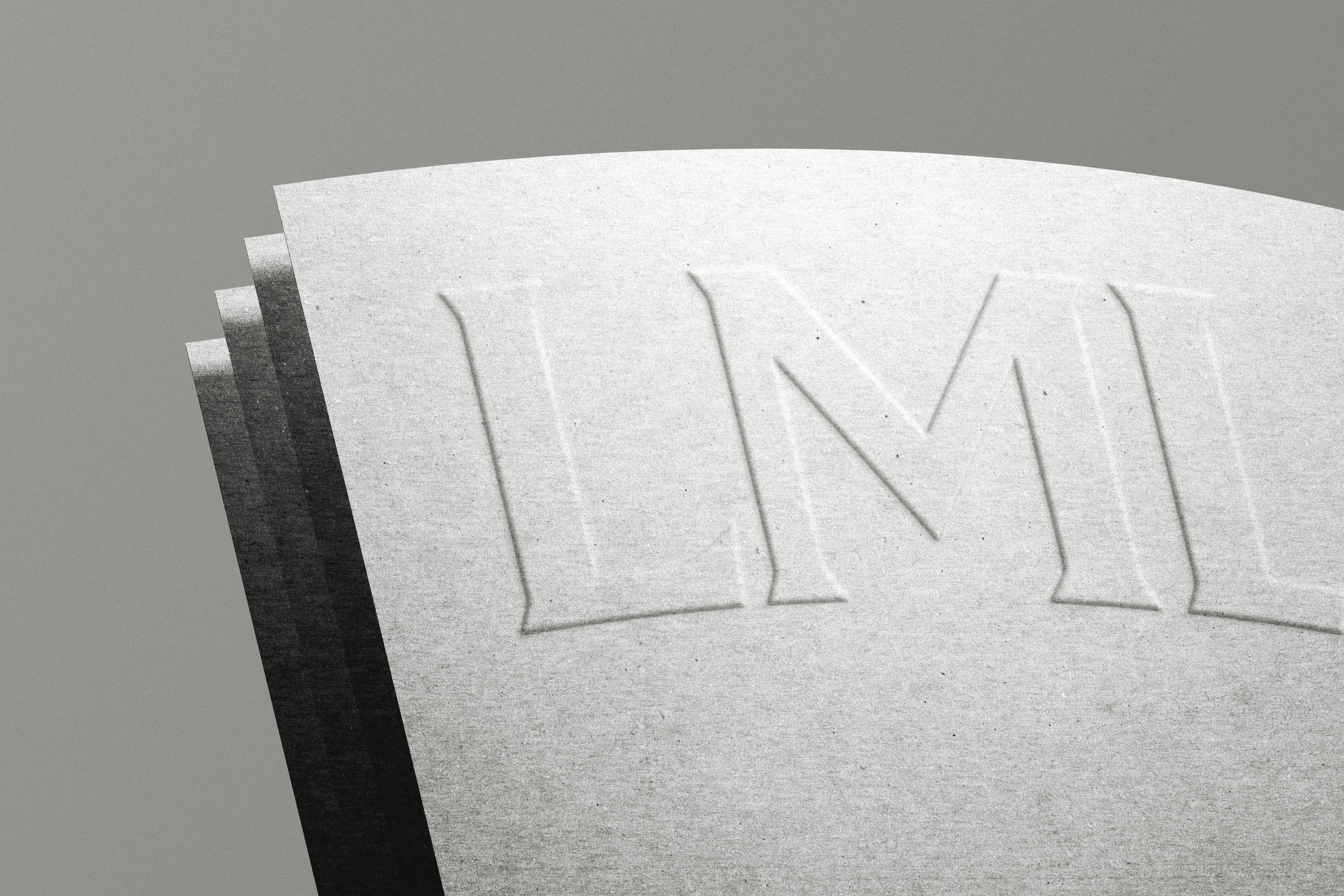 Concetrated triathlete grayscale