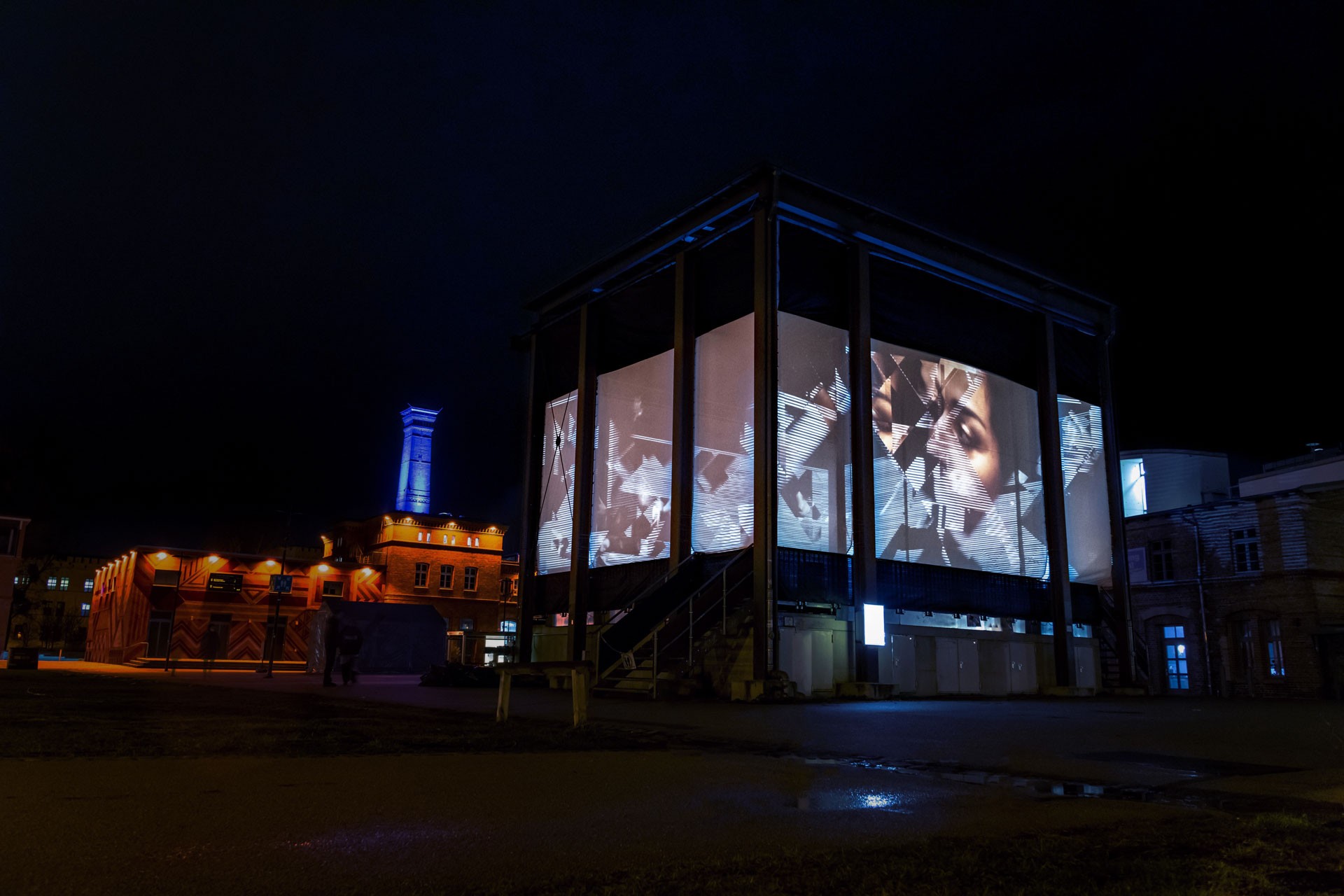 Expose - architecture performance projection mapping