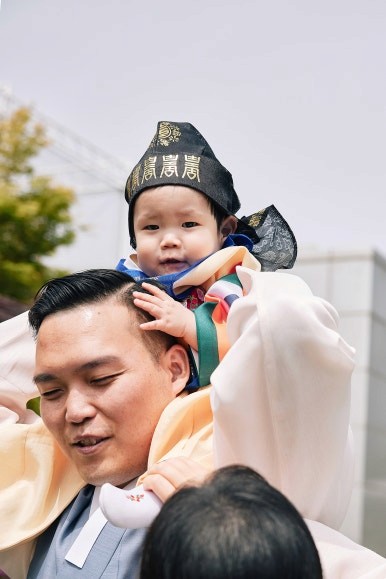 [필름커넥트] 서울 돌잔치스냅 촬영 후기 | 작가추천 오는계절 스냅