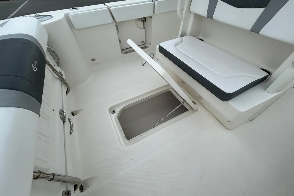 Boat thumbnail 16