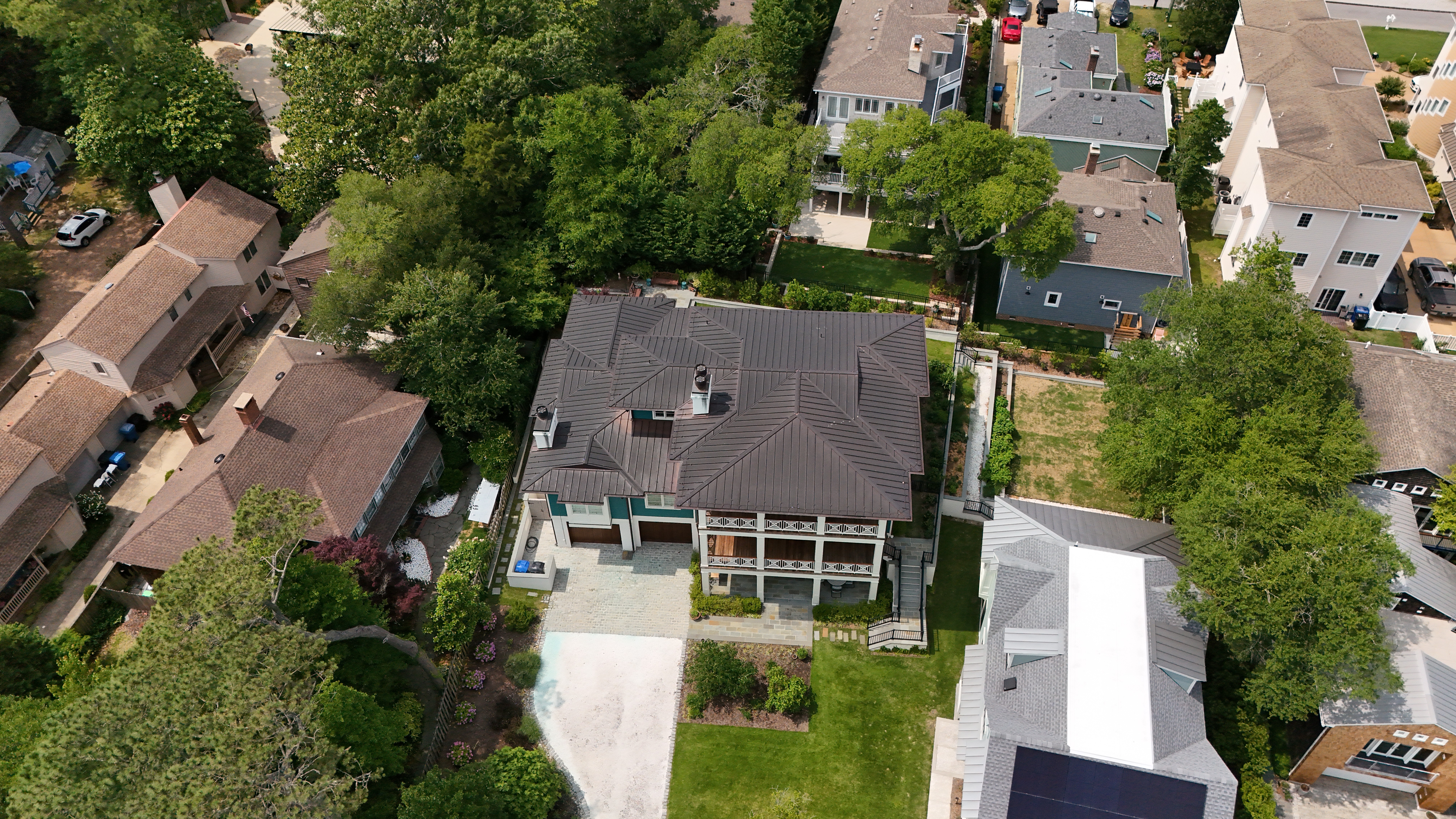 Serene Urban Retreat