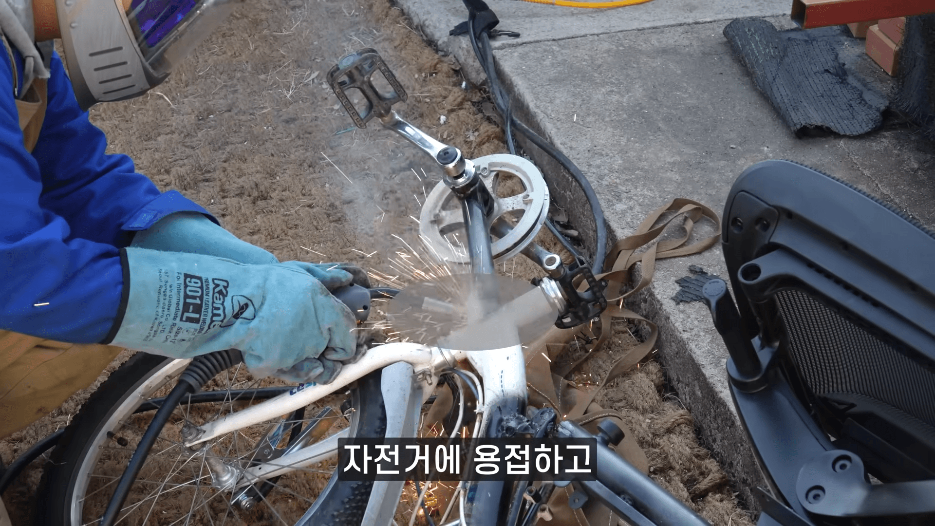 가변형 사무용의자 자전거 리컴번트 제작