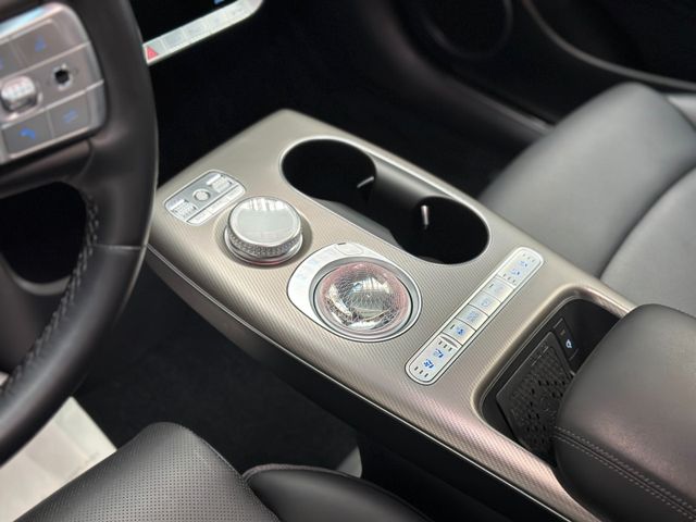 GENESIS GV60 2023 WHITE Gebrauchtwagen - Galeriebild 13