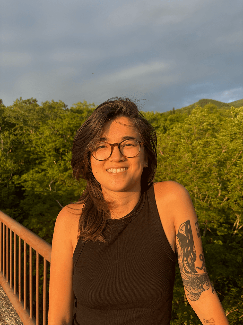 Outdoor Café Seating in a Sunlit Alley