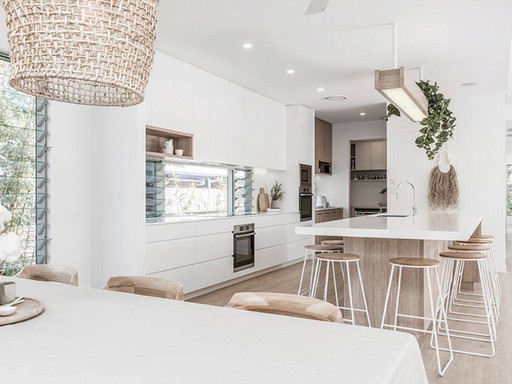 luxury painted kitchen and dining area by smooth lines painting