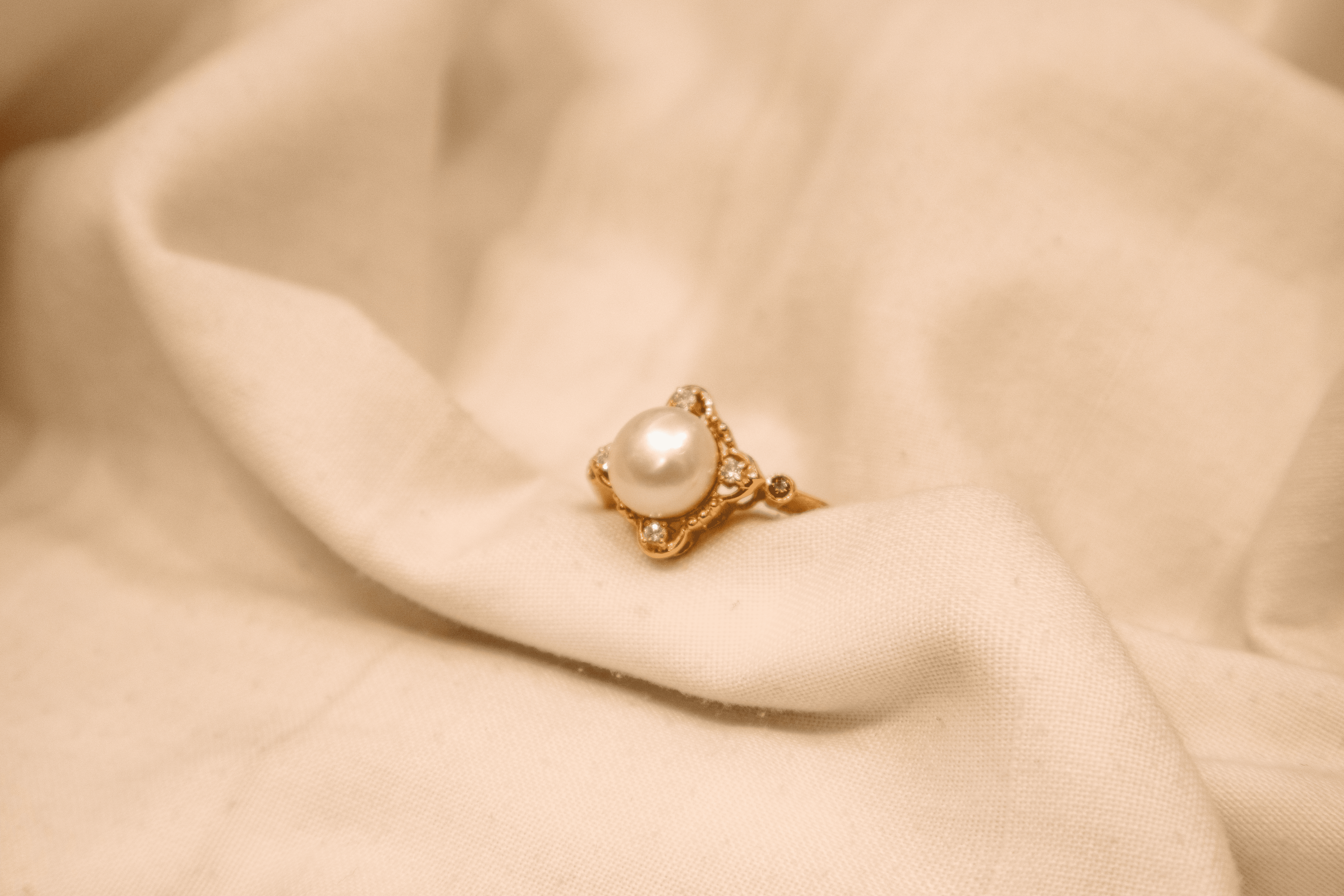 Gold Pearl Ring
