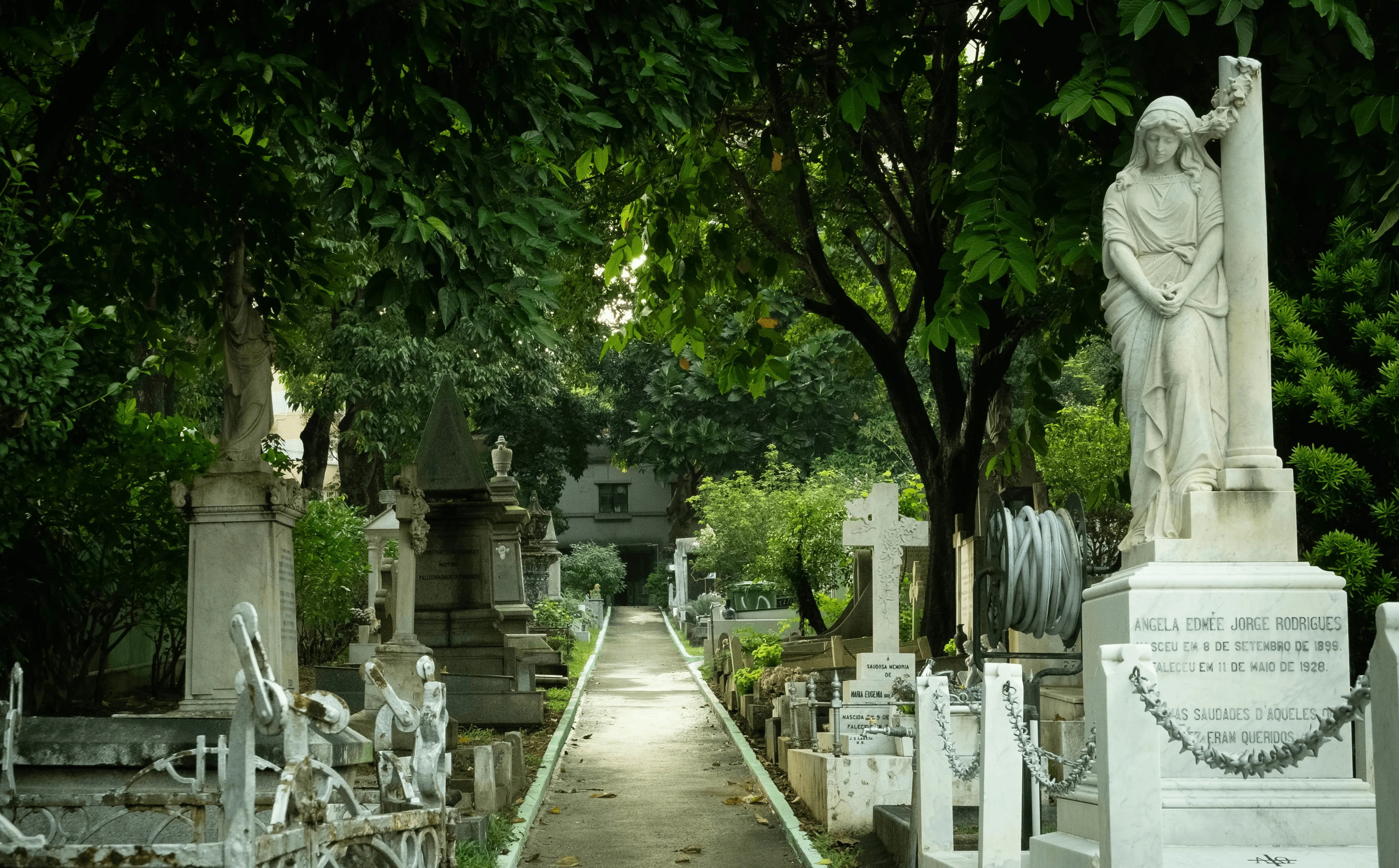 engraving services cemeteries