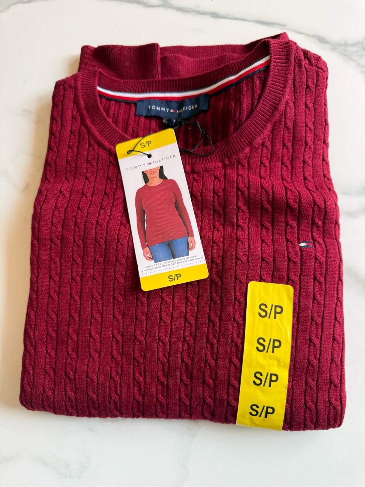 S / Red
