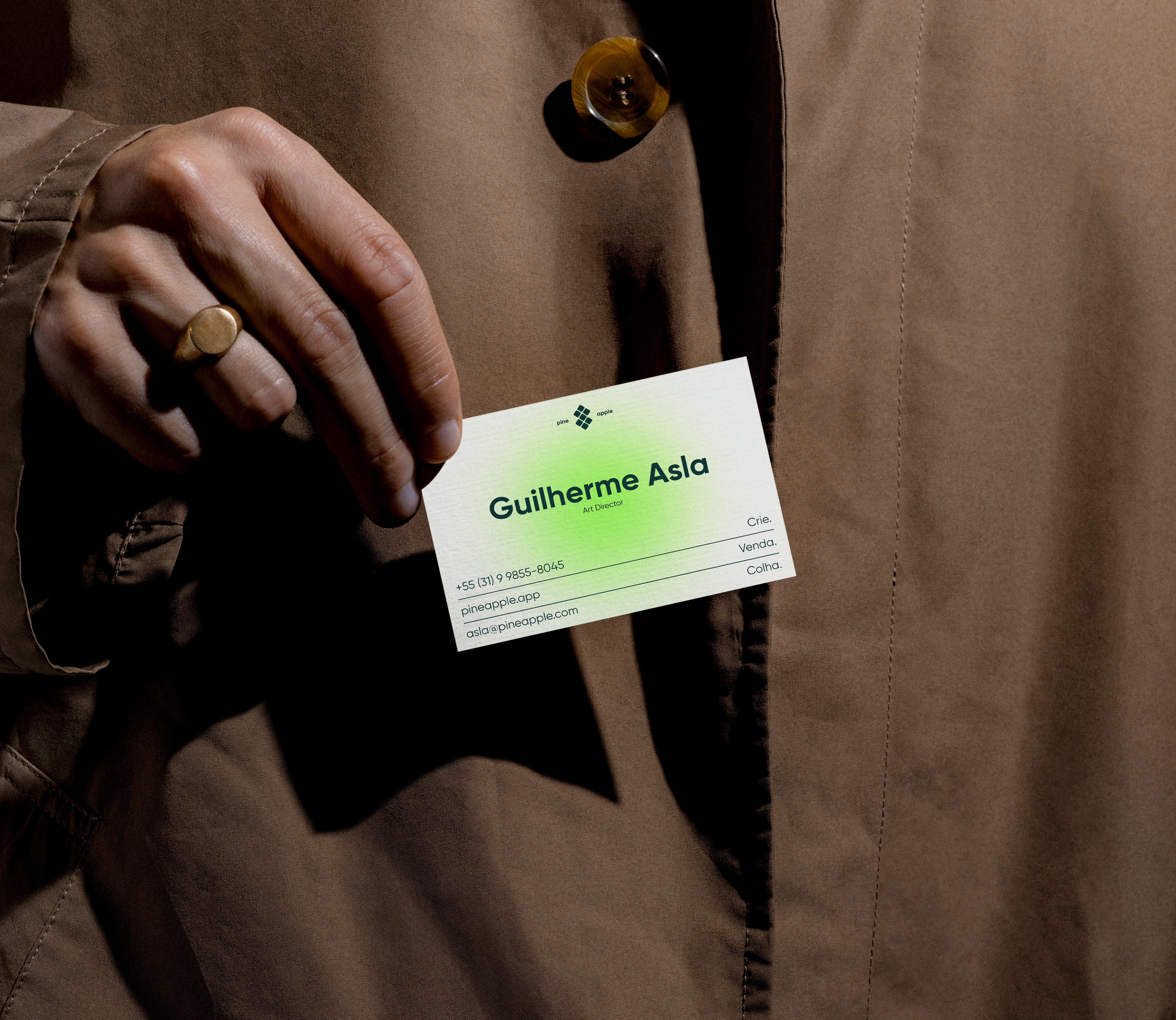 BUSINESS-CARD-MOCKUP