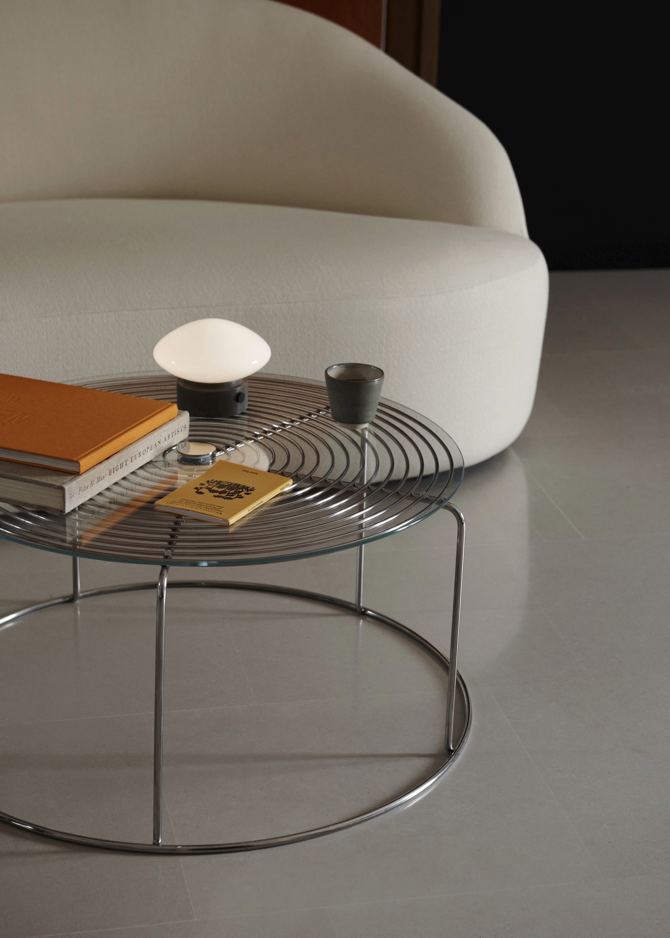 Aikon lounge setting