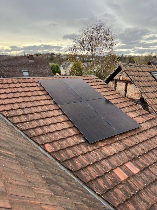 Panneaux photovoltaïques sur toit à Illfurth