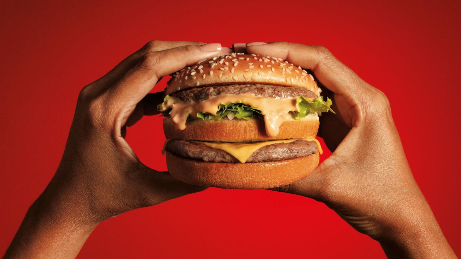 Bob’s celebra 50 anos do Big Bob apostando no valor dos clássicos